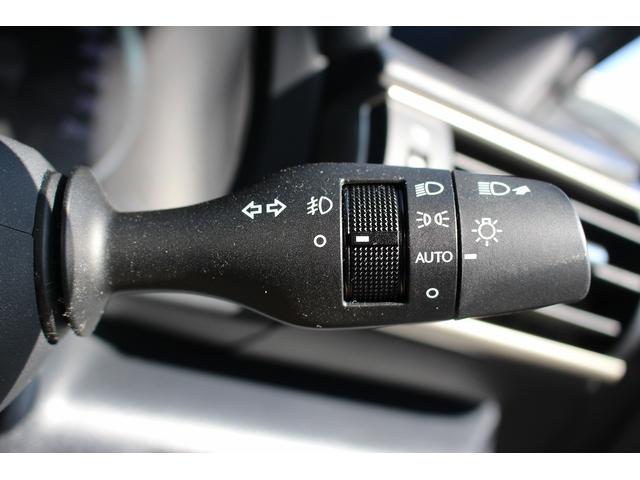 ＲＣ ＲＣ３００ｈ　バージョンＬ　ワンオーナー　禁煙車　クリアランスソアー　オートマチックハイビーム　レーダークルーズ　純正８インチナビ　本革シート　ベンチレーション　シートヒーター　ビルトインＥＴＣ　フルセグ　バックモニター　ＬＥＤ（47枚目）