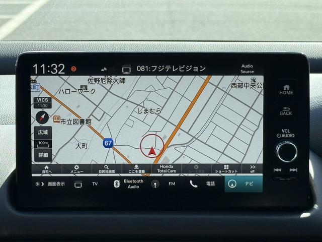 ＺＲ－Ｖ ｅ：ＨＥＶ　Ｚ　禁煙車　ホンダコネクト９型ディスプレイ　ＢＯＳＥプレミアムサウンド　マルチビューカメラシステム　本革シート　シートヒーター　ドライビングポジションシステム　パワーシート　ハンズフリーパワーバックドア（3枚目）