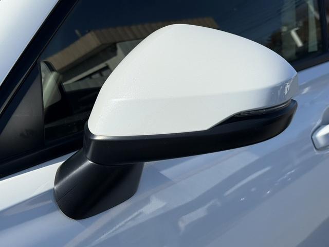 ＺＲ－Ｖ ｅ：ＨＥＶ　Ｚ　禁煙車　ホンダコネクト９型ディスプレイ　ＢＯＳＥプレミアムサウンド　マルチビューカメラシステム　本革シート　シートヒーター　ドライビングポジションシステム　パワーシート　ハンズフリーパワーバックドア（30枚目）