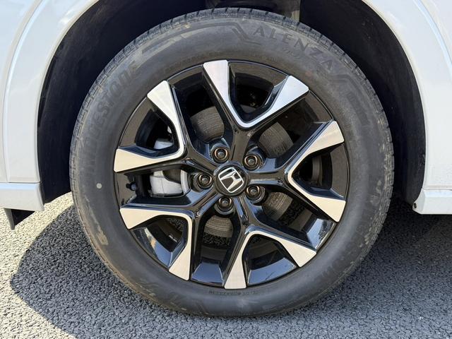 ＺＲ－Ｖ ｅ：ＨＥＶ　Ｚ　禁煙車　ホンダコネクト９型ディスプレイ　ＢＯＳＥプレミアムサウンド　マルチビューカメラシステム　本革シート　シートヒーター　ドライビングポジションシステム　パワーシート　ハンズフリーパワーバックドア（33枚目）