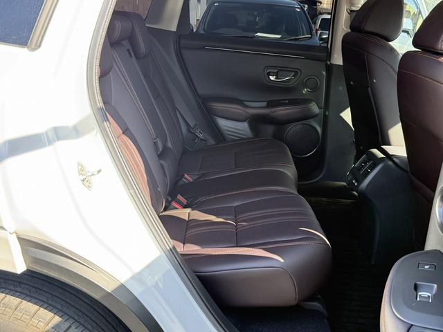 ＺＲ－Ｖ ｅ：ＨＥＶ　Ｚ　禁煙車　ホンダコネクト９型ディスプレイ　ＢＯＳＥプレミアムサウンド　マルチビューカメラシステム　本革シート　シートヒーター　ドライビングポジションシステム　パワーシート　ハンズフリーパワーバックドア（44枚目）