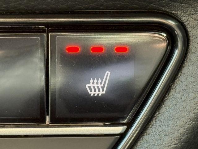 ＺＲ－Ｖ ｅ：ＨＥＶ　Ｚ　禁煙車　ホンダコネクト９型ディスプレイ　ＢＯＳＥプレミアムサウンド　マルチビューカメラシステム　本革シート　シートヒーター　ドライビングポジションシステム　パワーシート　ハンズフリーパワーバックドア（61枚目）