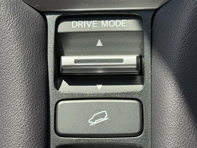 ＺＲ－Ｖ ｅ：ＨＥＶ　Ｚ　禁煙車　ホンダコネクト９型ディスプレイ　ＢＯＳＥプレミアムサウンド　マルチビューカメラシステム　本革シート　シートヒーター　ドライビングポジションシステム　パワーシート　ハンズフリーパワーバックドア（66枚目）