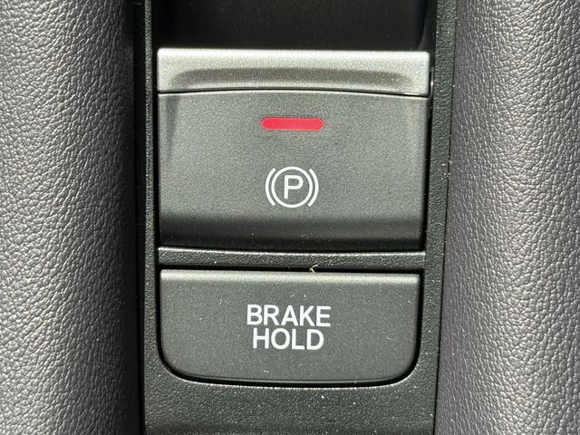 ＺＲ－Ｖ ｅ：ＨＥＶ　Ｚ　禁煙車　ホンダコネクト９型ディスプレイ　ＢＯＳＥプレミアムサウンド　マルチビューカメラシステム　本革シート　シートヒーター　ドライビングポジションシステム　パワーシート　ハンズフリーパワーバックドア（67枚目）