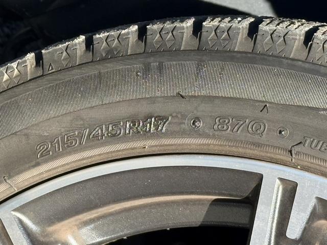 ８６ ＧＴリミテッド　禁煙車　６速ＭＴ　純正ナビ　クルーズコントロール　ハーフレザーシート　シートヒーター　バックカメラ　ＨＫＳマフラー　社外エアクリーナー　アイドリングストップ　ＥＴＣ　フルセグ　ステアリングリモコン（36枚目）