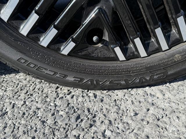 ���Ǝҗl�ւ̔̔��͂��f�肳���Ă��������܂��B�@�Ԍ������ԗ��̏ꍇ�́A�Ԍ����擾�������x�������z�ŕ\�����Ă���܂��B