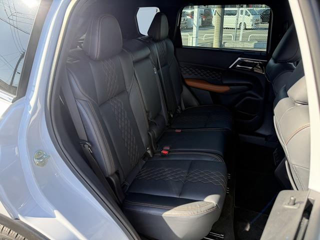 ���Ǝҗl�ւ̔̔��͂��f�肳���Ă��������܂��B�@�Ԍ������ԗ��̏ꍇ�́A�Ԍ����擾�������x�������z�ŕ\�����Ă���܂��B