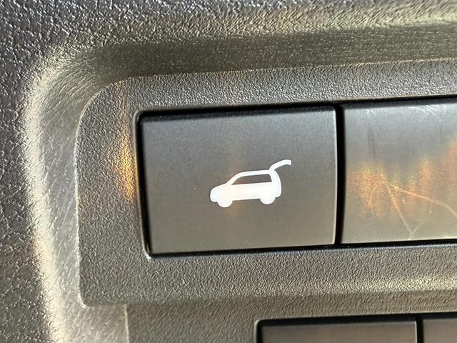 ���Ǝҗl�ւ̔̔��͂��f�肳���Ă��������܂��B�@�Ԍ������ԗ��̏ꍇ�́A�Ԍ����擾�������x�������z�ŕ\�����Ă���܂��B