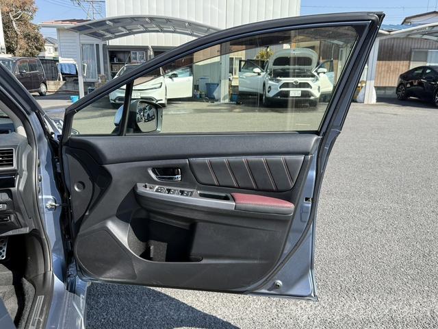 ���Ǝҗl�ւ̔̔��͂��f�肳���Ă��������܂��B�@�Ԍ������ԗ��̏ꍇ�́A�Ԍ����擾�������x�������z�ŕ\�����Ă���܂��B