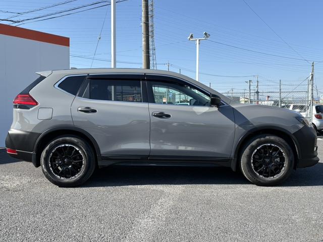 エクストレイル ２０Ｓ　ハイブリッド　禁煙車　純正ナビ　フルセグ　衝突軽減ブレーキ　レーンキープ　ＬＥＤヘッドライト　４ＷＤ　クリアランスソナー　ＣＤ再生可　フロントフォグランプ　社外１７インチアルミホイール　スマートキー　電動格納ミラー（10枚目）