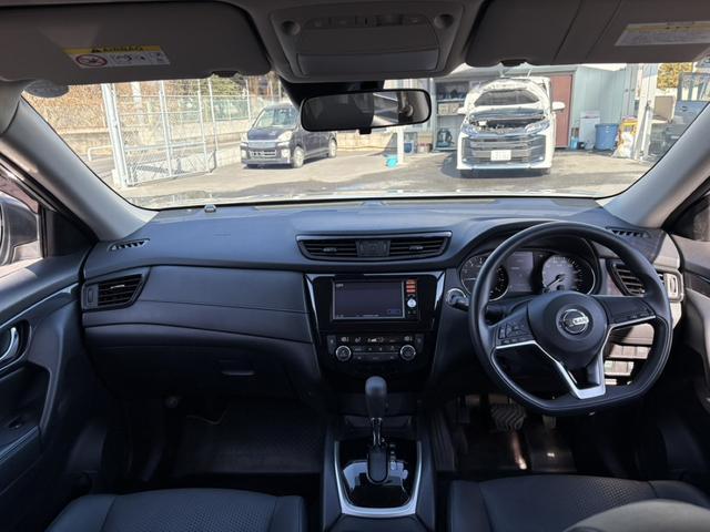 エクストレイル ２０Ｓ　ハイブリッド　禁煙車　純正ナビ　フルセグ　衝突軽減ブレーキ　レーンキープ　ＬＥＤヘッドライト　４ＷＤ　クリアランスソナー　ＣＤ再生可　フロントフォグランプ　社外１７インチアルミホイール　スマートキー　電動格納ミラー（47枚目）