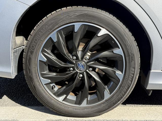 ���Ǝҗl�ւ̔̔��͂��f�肳���Ă��������܂��B�@�Ԍ������ԗ��̏ꍇ�́A�Ԍ����擾�������x�������z�ŕ\�����Ă���܂��B