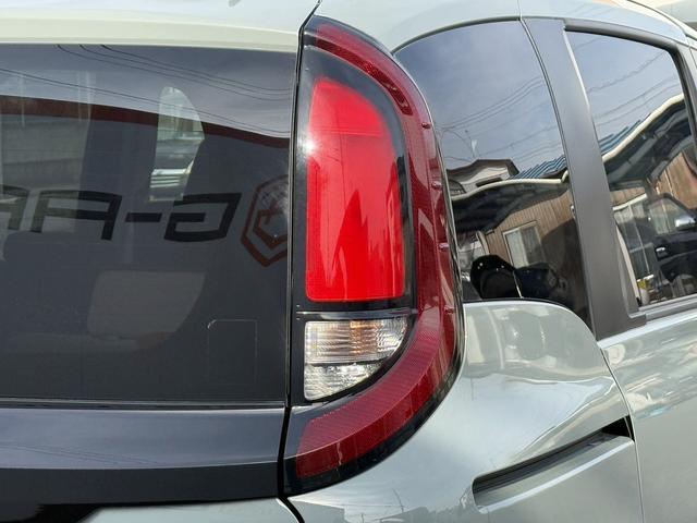 シエンタ ハイブリッドＧ　禁煙車　純正８インチナビ　バックカメラ　両側電動スライドドア　ブラインドスポットモニター　ビルドインＥＴＣ　アダプティブクルーズコントロール　衝突軽減ブレーキ　レーンキープ　リアトラフィックアラート（14枚目）