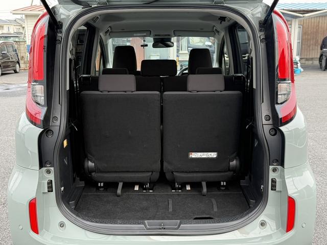 シエンタ ハイブリッドＧ　禁煙車　純正８インチナビ　バックカメラ　両側電動スライドドア　ブラインドスポットモニター　ビルドインＥＴＣ　アダプティブクルーズコントロール　衝突軽減ブレーキ　レーンキープ　リアトラフィックアラート（19枚目）