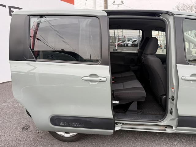 シエンタ ハイブリッドＧ　禁煙車　純正８インチナビ　バックカメラ　両側電動スライドドア　ブラインドスポットモニター　ビルドインＥＴＣ　アダプティブクルーズコントロール　衝突軽減ブレーキ　レーンキープ　リアトラフィックアラート（38枚目）