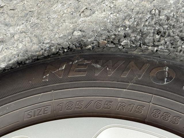 シエンタ ハイブリッドＧ　禁煙車　純正８インチナビ　バックカメラ　両側電動スライドドア　ブラインドスポットモニター　ビルドインＥＴＣ　アダプティブクルーズコントロール　衝突軽減ブレーキ　レーンキープ　リアトラフィックアラート（65枚目）