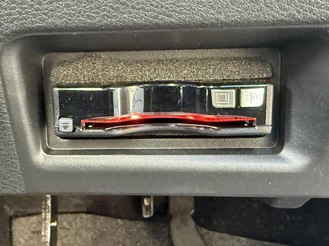 セレナ e-パワー ハイウェイスターV 禁煙車 プロパイロット KENWOODナビ アラウンドビューモニター ハンズフリー両側電動スライドドア シートヒーター デジタルインナーミラー ステアリングヒーター ETC クリアランスソナー(56枚目)