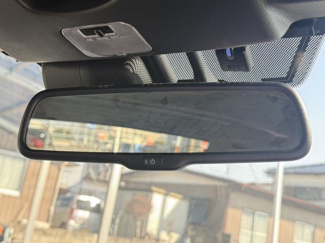 ���Ǝҗl�ւ̔̔��͂��f�肳���Ă��������܂��B�@�Ԍ������ԗ��̏ꍇ�́A�Ԍ����擾�������x�������z�ŕ\�����Ă���܂��B