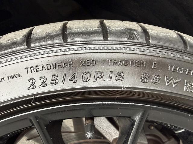 ���Ǝҗl�ւ̔̔��͂��f�肳���Ă��������܂��B�@�Ԍ������ԗ��̏ꍇ�́A�Ԍ����擾�������x�������z�ŕ\�����Ă���܂��B