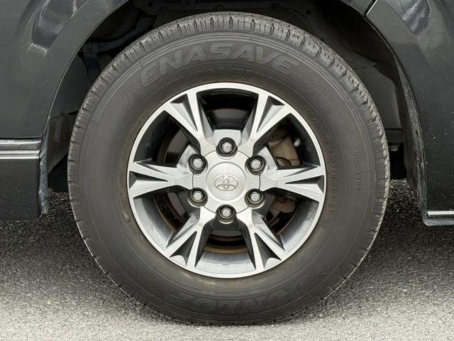 ハイエースワゴン ＧＬ　禁煙車　モデリスタエアロ　ＡＬＰＩＮＥフリップダウンモニター　バックカメラ　ナビ　フルセグ　ＤＶＤプレイヤー　Ｂｌｕｅｔｏｏｔｈ　ビルトインＥＴＣ　ＡＣ１００Ｖ電源　純正１５インチアルミホイール（30枚目）