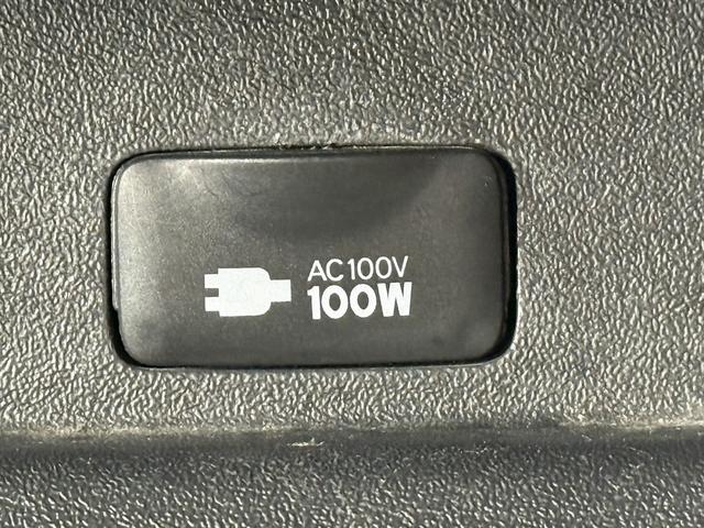 ハイエースワゴン ＧＬ　禁煙車　モデリスタエアロ　ＡＬＰＩＮＥフリップダウンモニター　バックカメラ　ナビ　フルセグ　ＤＶＤプレイヤー　Ｂｌｕｅｔｏｏｔｈ　ビルトインＥＴＣ　ＡＣ１００Ｖ電源　純正１５インチアルミホイール（54枚目）