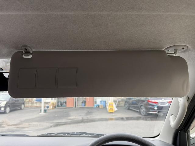 ハイエースワゴン ＧＬ　禁煙車　モデリスタエアロ　ＡＬＰＩＮＥフリップダウンモニター　バックカメラ　ナビ　フルセグ　ＤＶＤプレイヤー　Ｂｌｕｅｔｏｏｔｈ　ビルトインＥＴＣ　ＡＣ１００Ｖ電源　純正１５インチアルミホイール（56枚目）