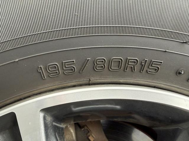 ハイエースワゴン ＧＬ　禁煙車　モデリスタエアロ　ＡＬＰＩＮＥフリップダウンモニター　バックカメラ　ナビ　フルセグ　ＤＶＤプレイヤー　Ｂｌｕｅｔｏｏｔｈ　ビルトインＥＴＣ　ＡＣ１００Ｖ電源　純正１５インチアルミホイール（67枚目）