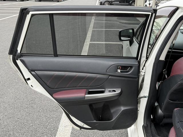 レヴォーグ １．６ＳＴＩスポーツアイサイト　禁煙車　サンルーフ　赤革シート　ＳＴＩエアロ　社外ナビ　フルセグ　サイドカメラ　アダクティブクルーズコントロール　　シートヒーター　シーポジションメモリー　アイサイトｖｅｒ．３　パドルシフト　ＥＴＣ（38枚目）