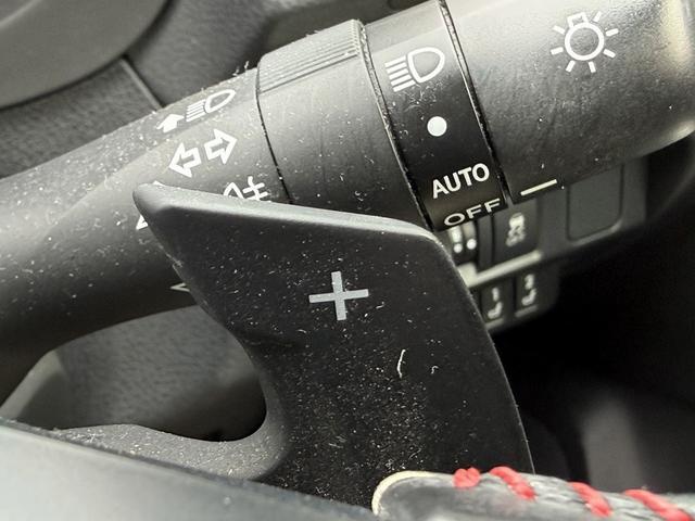 レヴォーグ １．６ＳＴＩスポーツアイサイト　禁煙車　サンルーフ　赤革シート　ＳＴＩエアロ　社外ナビ　フルセグ　サイドカメラ　アダクティブクルーズコントロール　　シートヒーター　シーポジションメモリー　アイサイトｖｅｒ．３　パドルシフト　ＥＴＣ（47枚目）