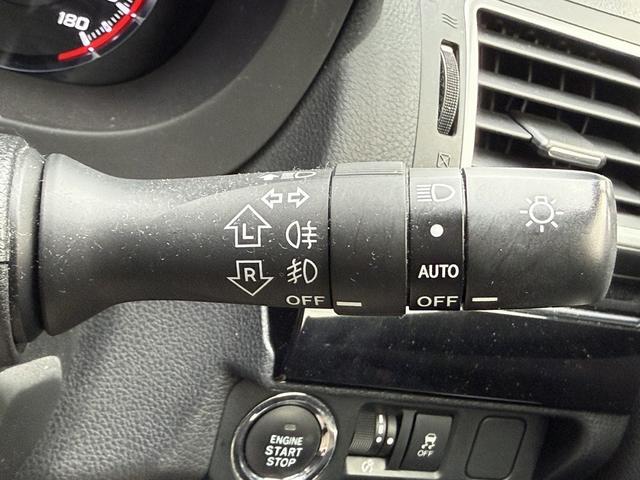 レヴォーグ １．６ＳＴＩスポーツアイサイト　禁煙車　サンルーフ　赤革シート　ＳＴＩエアロ　社外ナビ　フルセグ　サイドカメラ　アダクティブクルーズコントロール　　シートヒーター　シーポジションメモリー　アイサイトｖｅｒ．３　パドルシフト　ＥＴＣ（49枚目）