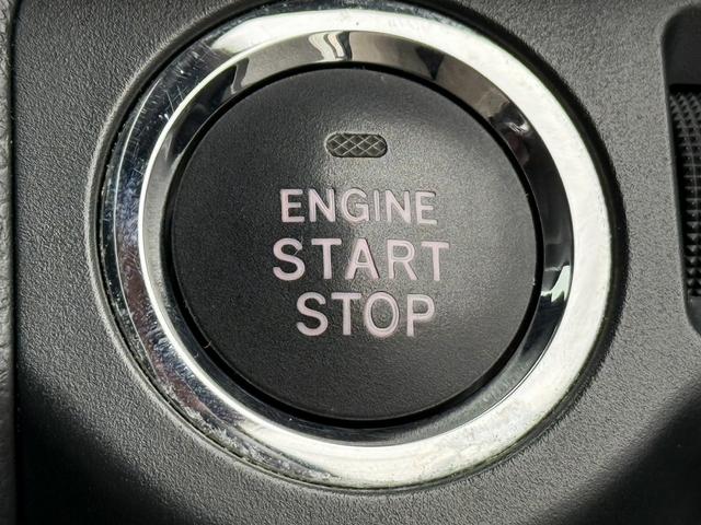 レヴォーグ １．６ＳＴＩスポーツアイサイト　禁煙車　サンルーフ　赤革シート　ＳＴＩエアロ　社外ナビ　フルセグ　サイドカメラ　アダクティブクルーズコントロール　　シートヒーター　シーポジションメモリー　アイサイトｖｅｒ．３　パドルシフト　ＥＴＣ（53枚目）