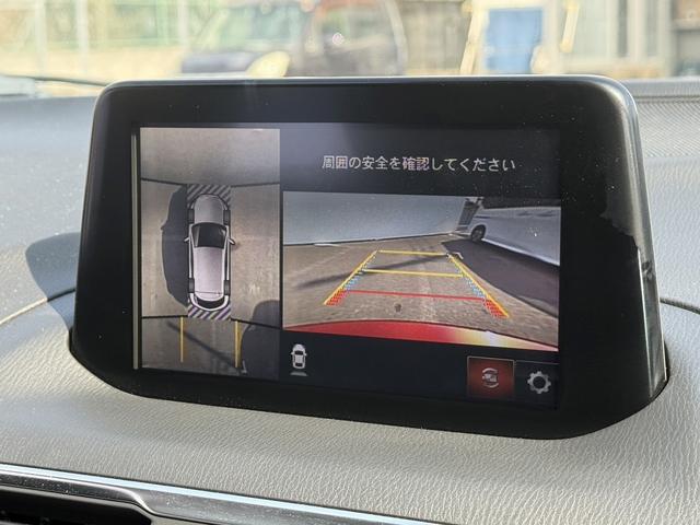 アクセラスポーツ ２２ＸＤ　Ｌパッケージ　６速ＭＴ　禁煙車　黒革シート　純正ナビ　パノラミックビューモニター　フルセグ　ＤＶＤプレイヤー　シート・ステアリングヒーター　パワーシート　アダプティブクルーズコントロール　パークアシスト（7枚目）