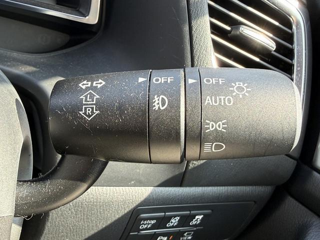 アクセラスポーツ ２２ＸＤ　Ｌパッケージ　６速ＭＴ　禁煙車　黒革シート　純正ナビ　パノラミックビューモニター　フルセグ　ＤＶＤプレイヤー　シート・ステアリングヒーター　パワーシート　アダプティブクルーズコントロール　パークアシスト（46枚目）