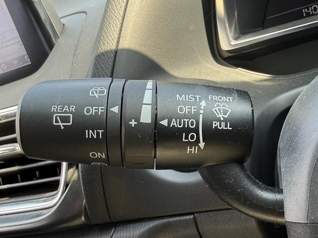 アクセラスポーツ ２２ＸＤ　Ｌパッケージ　６速ＭＴ　禁煙車　黒革シート　純正ナビ　パノラミックビューモニター　フルセグ　ＤＶＤプレイヤー　シート・ステアリングヒーター　パワーシート　アダプティブクルーズコントロール　パークアシスト（47枚目）