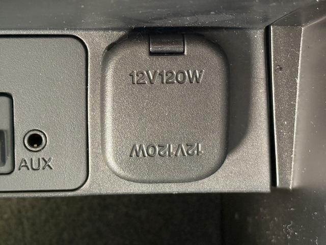 アクセラスポーツ ２２ＸＤ　Ｌパッケージ　６速ＭＴ　禁煙車　黒革シート　純正ナビ　パノラミックビューモニター　フルセグ　ＤＶＤプレイヤー　シート・ステアリングヒーター　パワーシート　アダプティブクルーズコントロール　パークアシスト（58枚目）