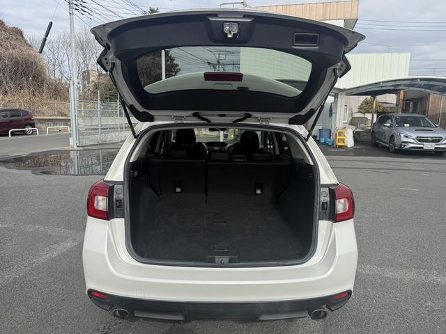 ���Ǝҗl�ւ̔̔��͂��f�肳���Ă��������܂��B�@�Ԍ������ԗ��̏ꍇ�́A�Ԍ����擾�������x�������z�ŕ\�����Ă���܂��B