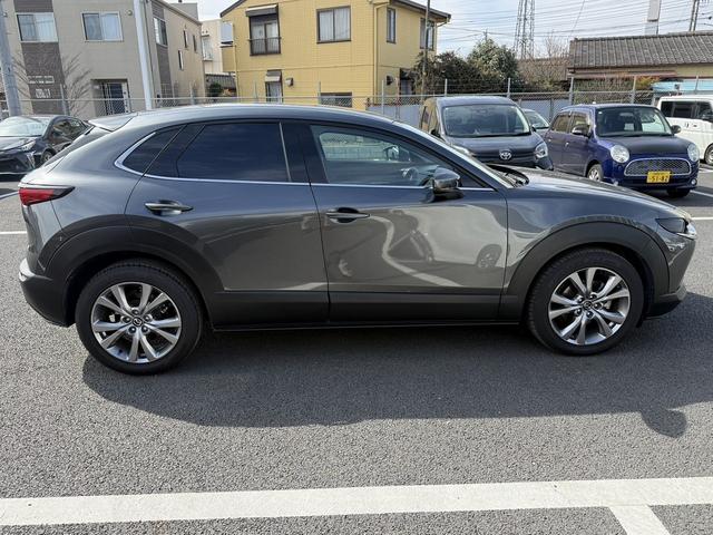 ＣＸ－３０ ＸＤ　プロアクティブ　ツーリングセレクション　禁煙車　８．８インチ純正ナビ　フルセグ　バックカメラ　アダクティブクルーズコントロール　　メモリー付パワーシート　シートヒーター　ステアリングヒーター　クルージングトラフィックサポート　ＥＴＣ　ＬＥＤ（9枚目）