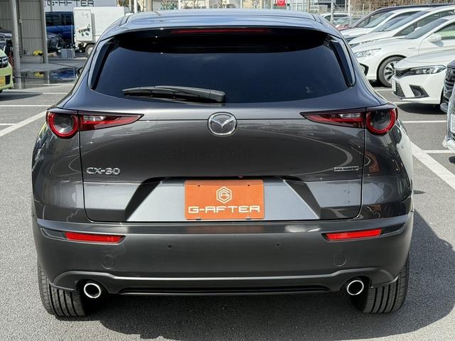 ＣＸ－３０ ＸＤ　プロアクティブ　ツーリングセレクション　禁煙車　８．８インチ純正ナビ　フルセグ　バックカメラ　アダクティブクルーズコントロール　　メモリー付パワーシート　シートヒーター　ステアリングヒーター　クルージングトラフィックサポート　ＥＴＣ　ＬＥＤ（10枚目）