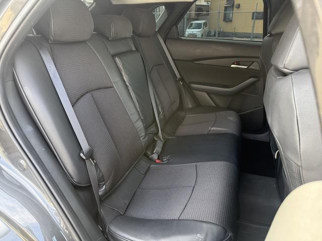 ＣＸ－３０ ＸＤ　プロアクティブ　ツーリングセレクション　禁煙車　８．８インチ純正ナビ　フルセグ　バックカメラ　アダクティブクルーズコントロール　　メモリー付パワーシート　シートヒーター　ステアリングヒーター　クルージングトラフィックサポート　ＥＴＣ　ＬＥＤ（16枚目）