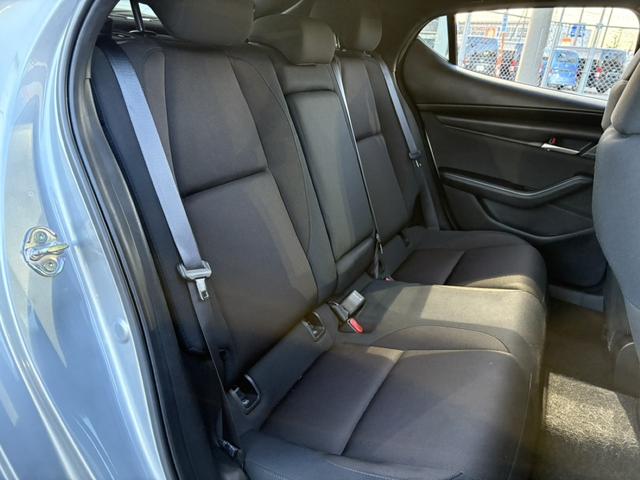 ���Ǝҗl�ւ̔̔��͂��f�肳���Ă��������܂��B�@�Ԍ������ԗ��̏ꍇ�́A�Ԍ����擾�������x�������z�ŕ\�����Ă���܂��B