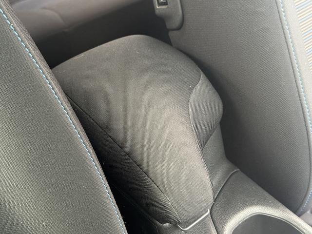 リーフ Ｘ　禁煙車　純正ナビ　プロパイロット　アラウンドビューモニター　衝突軽減ブレーキ　ステアリングヒーター　デジタルインナーミラー　ビルトインＥＴＣ　シートヒーター　ブラインドスポットモニター　ＬＥＤ（61枚目）