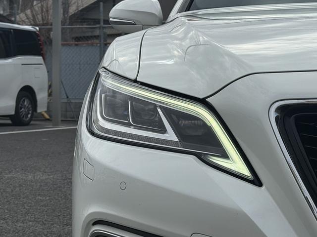 クラウンハイブリッド ＲＳアドバンス　禁煙車　純正８インチナビ　地デジ　アラウンドビューモニター　トヨタセーフティセンス　アダプティブクルーズコントロール　黒革シート　ブラインドスポットモニター　ＥＴＣ２．０　シートヒーター（19枚目）