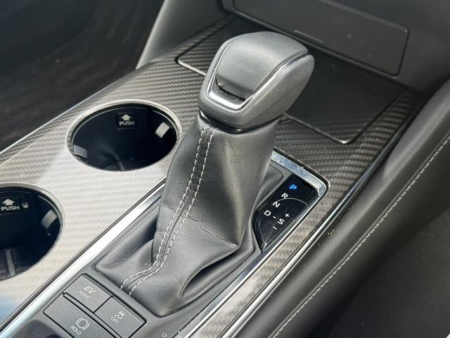 クラウンハイブリッド ＲＳアドバンス　禁煙車　純正８インチナビ　地デジ　アラウンドビューモニター　トヨタセーフティセンス　アダプティブクルーズコントロール　黒革シート　ブラインドスポットモニター　ＥＴＣ２．０　シートヒーター（58枚目）