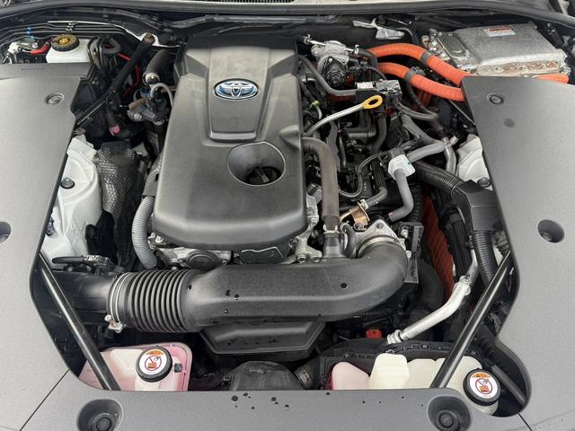 クラウンハイブリッド ＲＳアドバンス　禁煙車　純正８インチナビ　地デジ　アラウンドビューモニター　トヨタセーフティセンス　アダプティブクルーズコントロール　黒革シート　ブラインドスポットモニター　ＥＴＣ２．０　シートヒーター（75枚目）