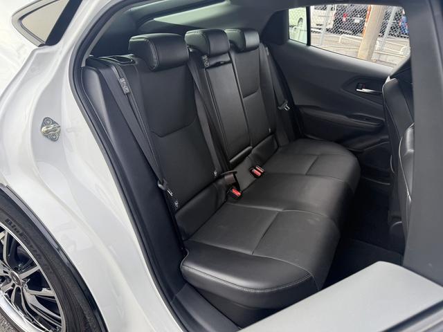 プリウス Ｚ　禁煙車　スマートリアビューモニター　純正１２．３インチコネクトナビ　黒革シート　フルセグ　アラウンドビューモニター　トヨタセーフティセンス　アダクティブクルーズコントロール　　ＥＴＣ２．０（16枚目）