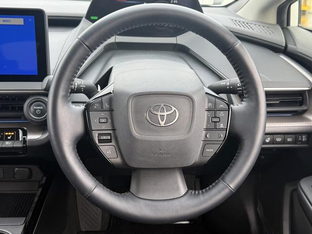 プリウス Ｚ　禁煙車　スマートリアビューモニター　純正１２．３インチコネクトナビ　黒革シート　フルセグ　アラウンドビューモニター　トヨタセーフティセンス　アダクティブクルーズコントロール　　ＥＴＣ２．０（18枚目）