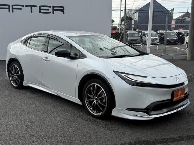 プリウス Ｚ　禁煙車　スマートリアビューモニター　純正１２．３インチコネクトナビ　黒革シート　フルセグ　アラウンドビューモニター　トヨタセーフティセンス　アダクティブクルーズコントロール　　ＥＴＣ２．０（22枚目）