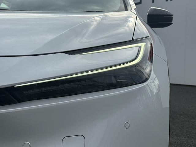 プリウス Ｚ　禁煙車　スマートリアビューモニター　純正１２．３インチコネクトナビ　黒革シート　フルセグ　アラウンドビューモニター　トヨタセーフティセンス　アダクティブクルーズコントロール　　ＥＴＣ２．０（27枚目）