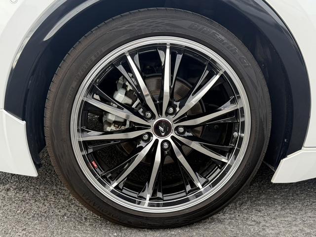 プリウス Ｚ　禁煙車　スマートリアビューモニター　純正１２．３インチコネクトナビ　黒革シート　フルセグ　アラウンドビューモニター　トヨタセーフティセンス　アダクティブクルーズコントロール　　ＥＴＣ２．０（30枚目）