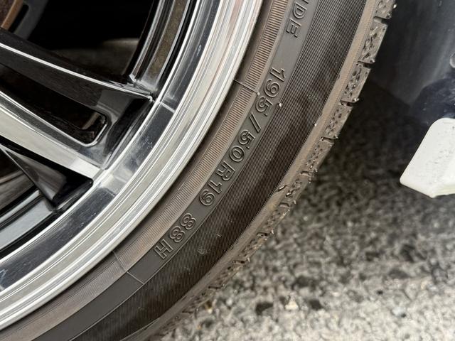 プリウス Ｚ　禁煙車　スマートリアビューモニター　純正１２．３インチコネクトナビ　黒革シート　フルセグ　アラウンドビューモニター　トヨタセーフティセンス　アダクティブクルーズコントロール　　ＥＴＣ２．０（35枚目）